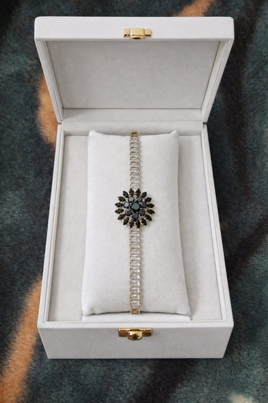 Premium  Zircon Luxury Bracelet – Adjustable Design